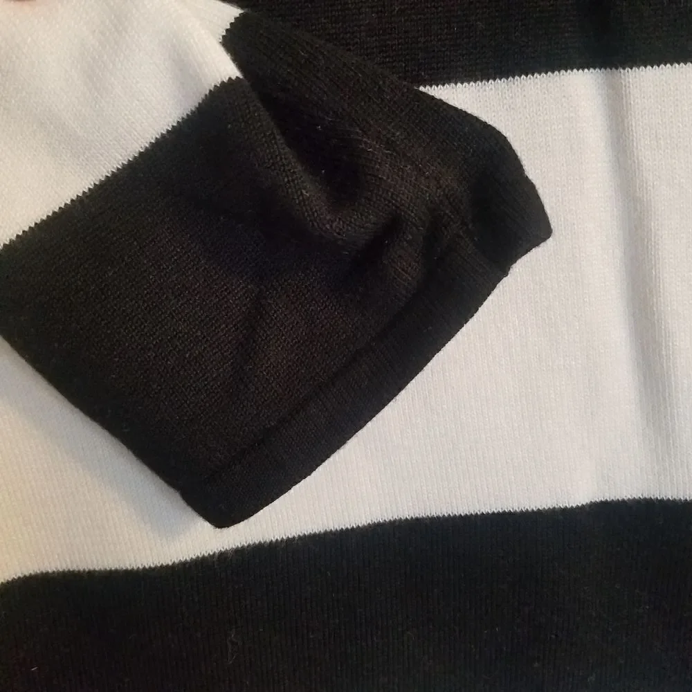AB Studios Contrasting Black and White Color Block Knit Dress